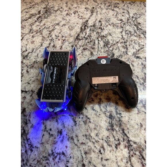 Remote Control Wall Climbing Car Set With Dual Controllers USB Charger Red Blue - Picture 6 of 7